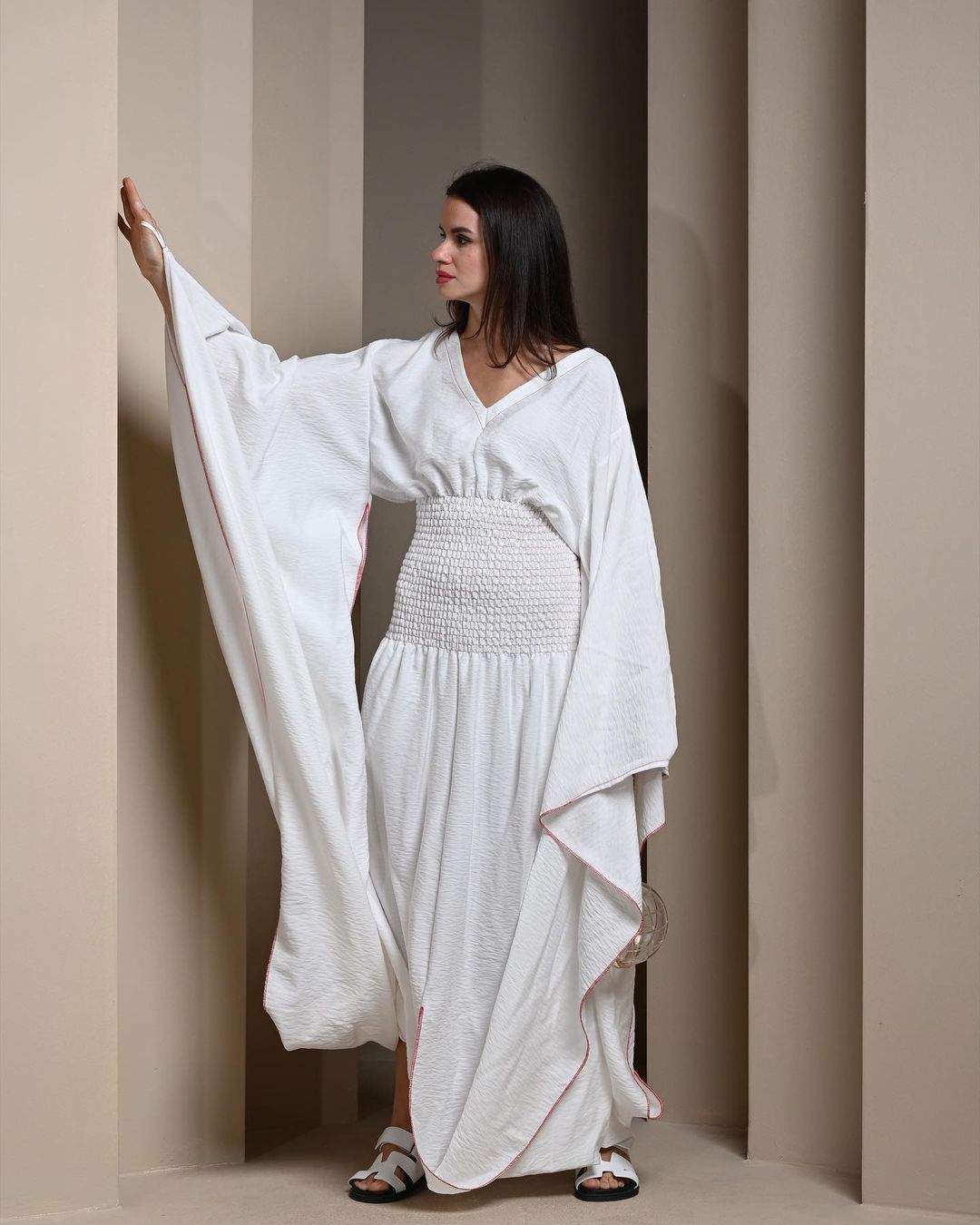 white kaftan 2